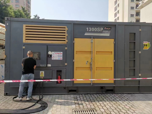 岑溪500KW发电机组冬季应该配多大的启动电瓶？